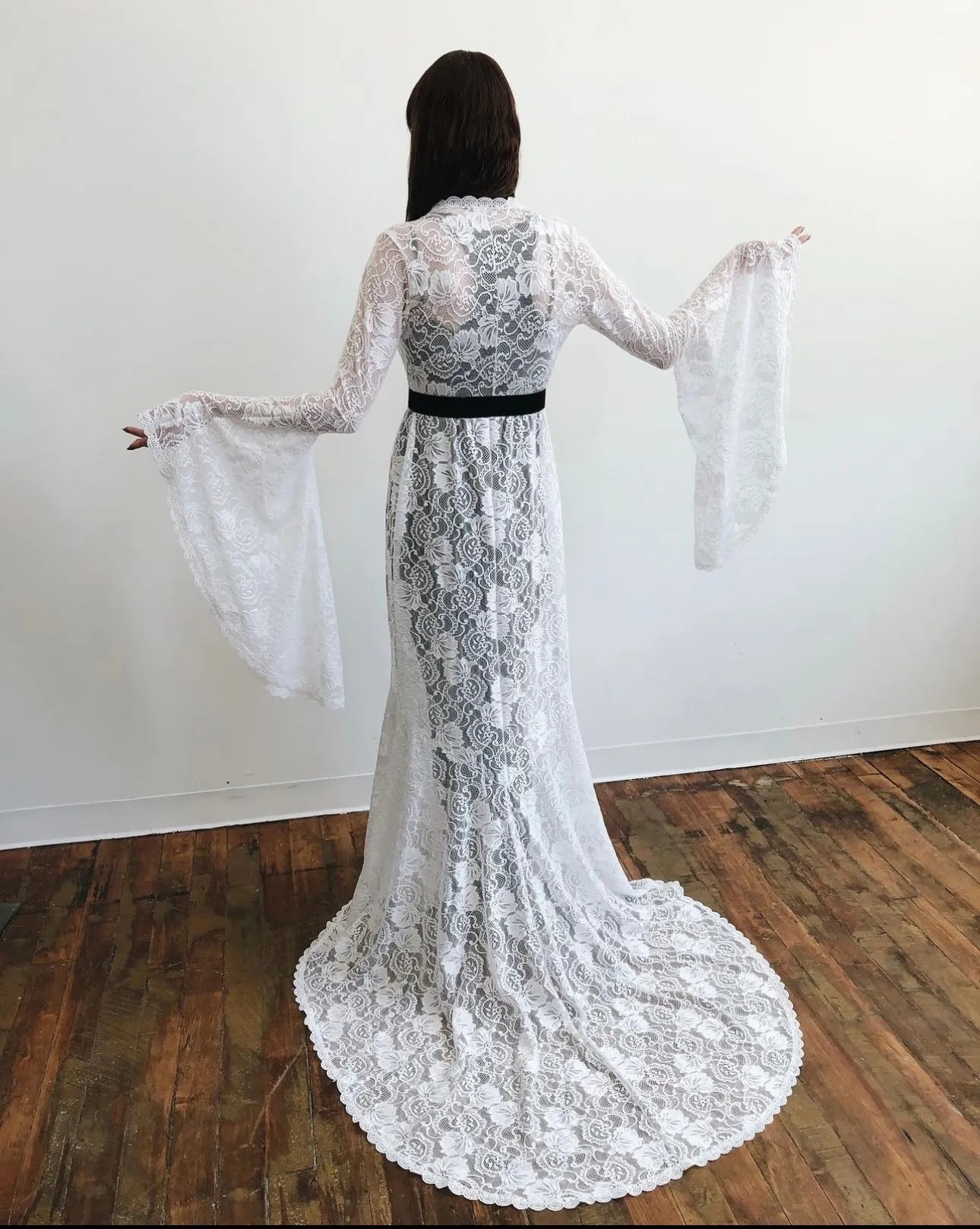 Clearance Sample Sale - Red Stretch Lace Dressing Gown Sample