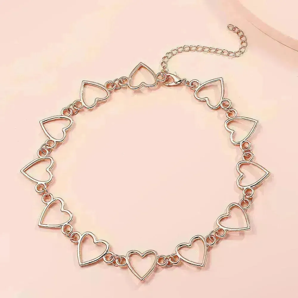 Simple Hollow Heart Temperament Peach Heart Clavicle Chain Necklace for Women
